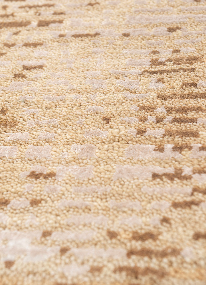 uvenuti beige and brown wool and bamboo silk hand knotted Rug - CloseUp uvenuti beige and brown wool and bamboo silk hand knotted Rug - CloseUp