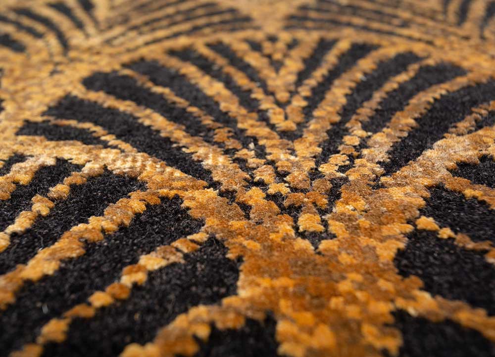 azalea grey and black wool and bamboo silk hand knotted Rug - CloseUp