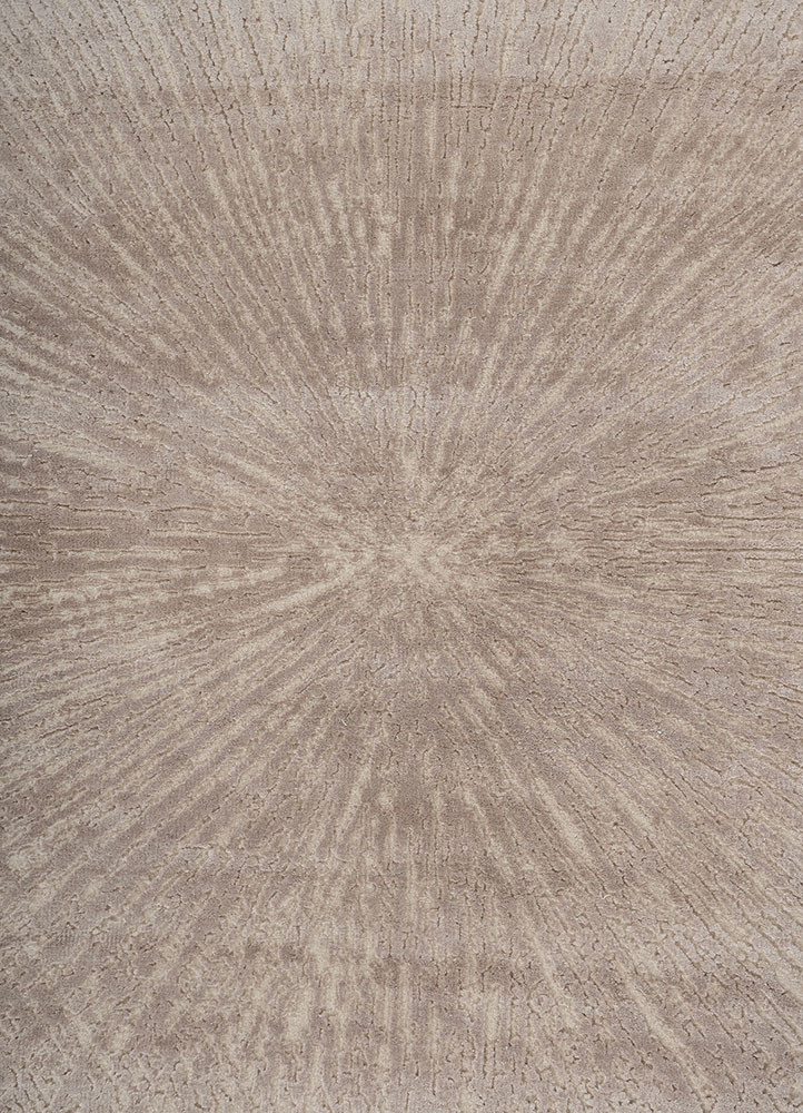 uvenuti ivory wool and bamboo silk hand knotted Rug - CloseUp