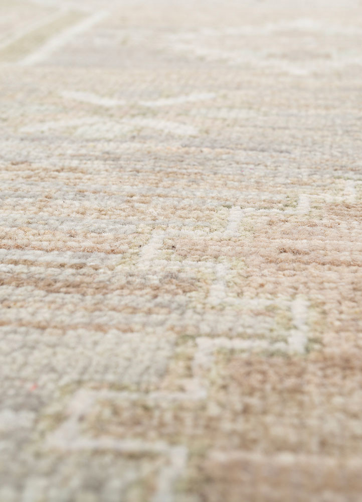 erbe beige and brown wool hand knotted Rug - CloseUp erbe beige and brown wool hand knotted Rug - CloseUp
