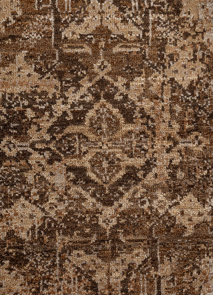 aprezo beige and brown wool hand knotted Rug - CloseUp aprezo beige and brown wool hand knotted Rug - CloseUp