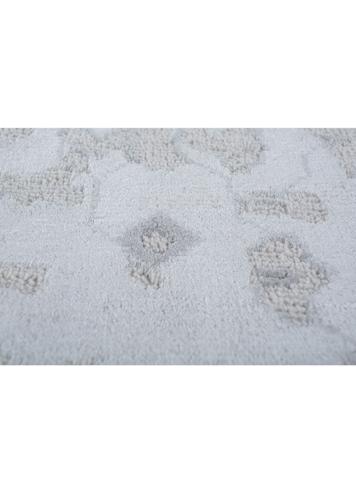 kairos grey and black wool and bamboo silk hand knotted Rug - CloseUp kairos grey and black wool and bamboo silk hand knotted Rug - CloseUp