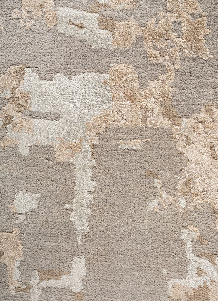 chaos theory by kavi grey and black wool and bamboo silk hand knotted Rug - CloseUp