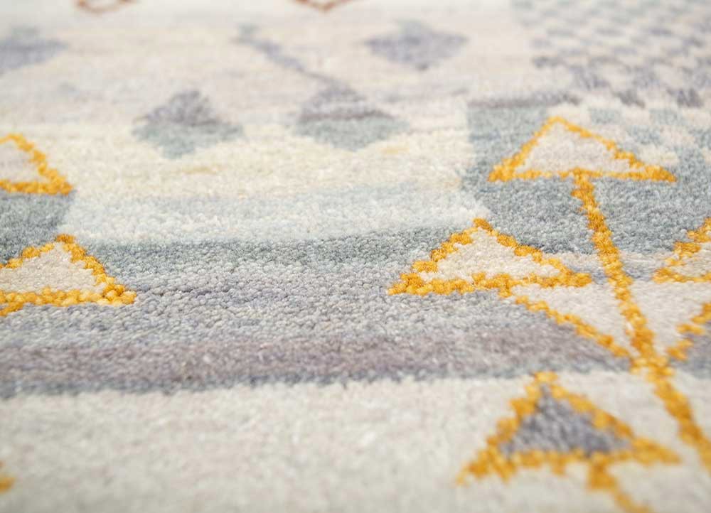 manchaha blue wool and silk hand knotted Rug - CloseUp