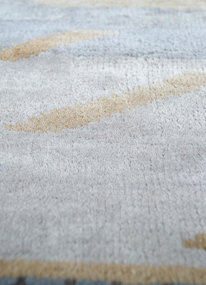 manchaha grey and black silk hand knotted Rug - CloseUp manchaha grey and black silk hand knotted Rug - CloseUp