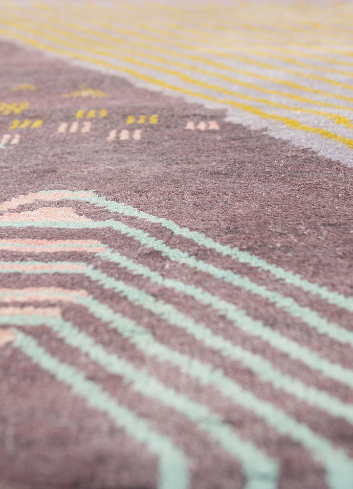 manchaha red and orange silk hand knotted Rug - CloseUp