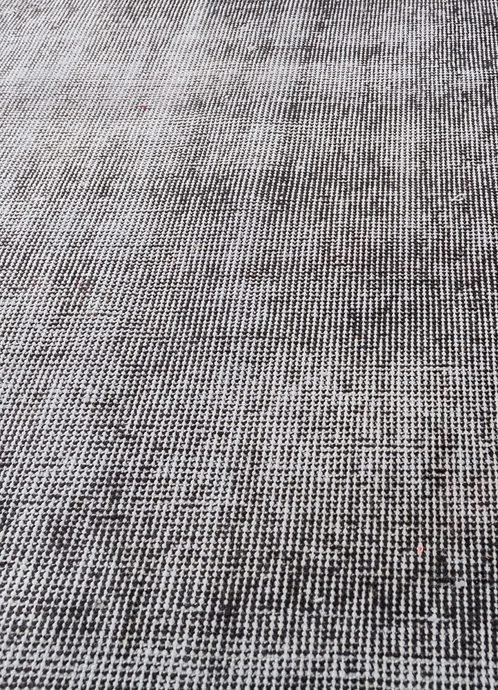 vintage grey and black wool hand knotted Rug - CloseUp vintage grey and black wool hand knotted Rug - CloseUp