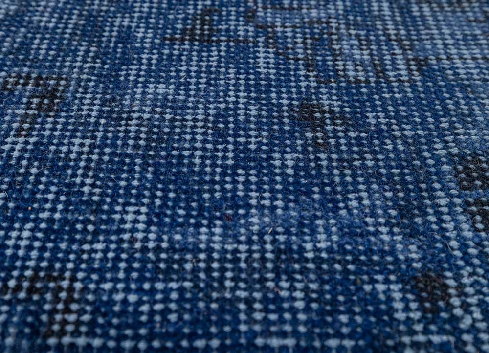 vintage blue wool hand knotted Rug - CloseUp