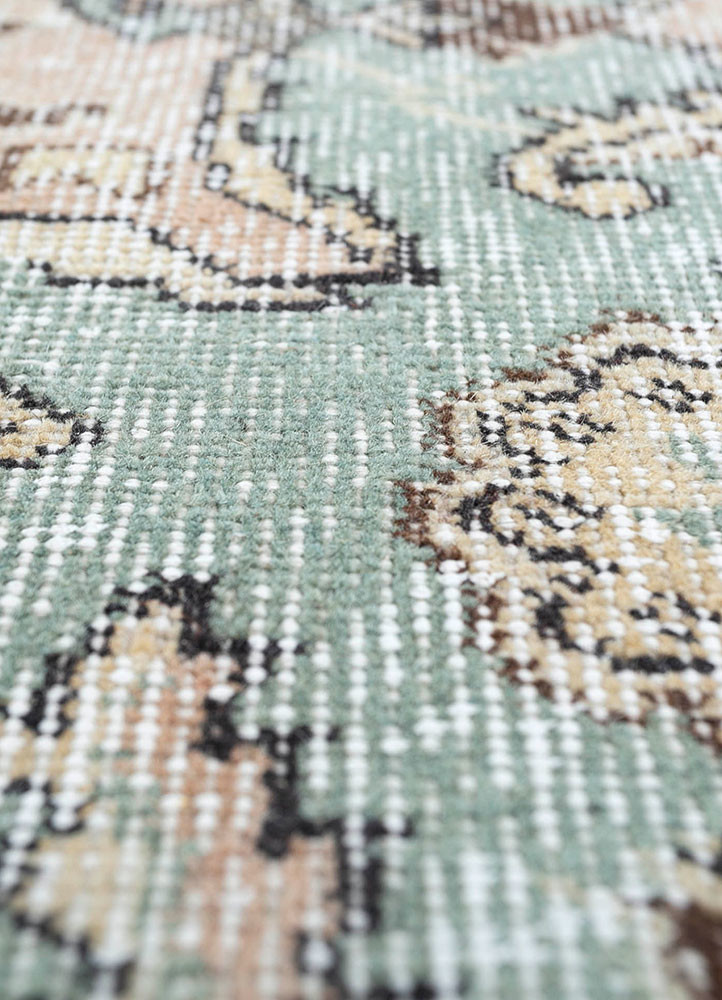 vintage blue wool hand knotted Rug - CloseUp