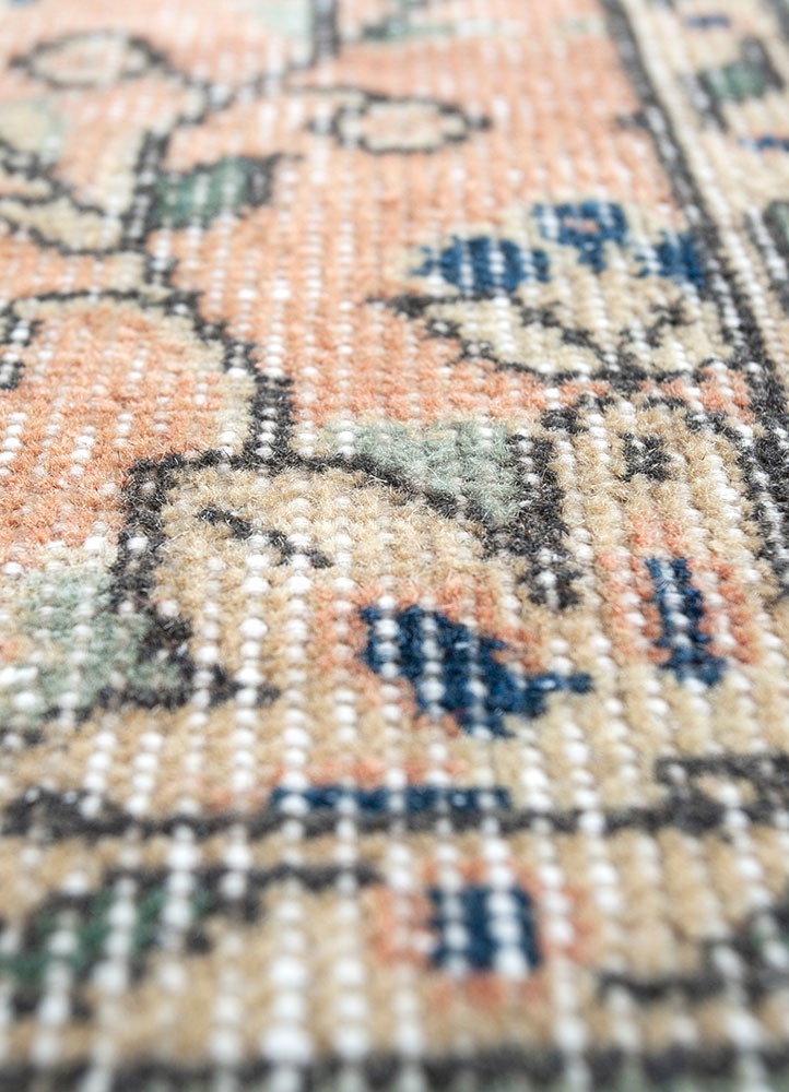 vintage red and orange wool hand knotted Rug - CloseUp