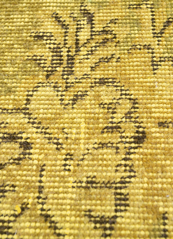 provenance red and orange wool hand knotted Rug - CloseUp provenance red and orange wool hand knotted Rug - CloseUp