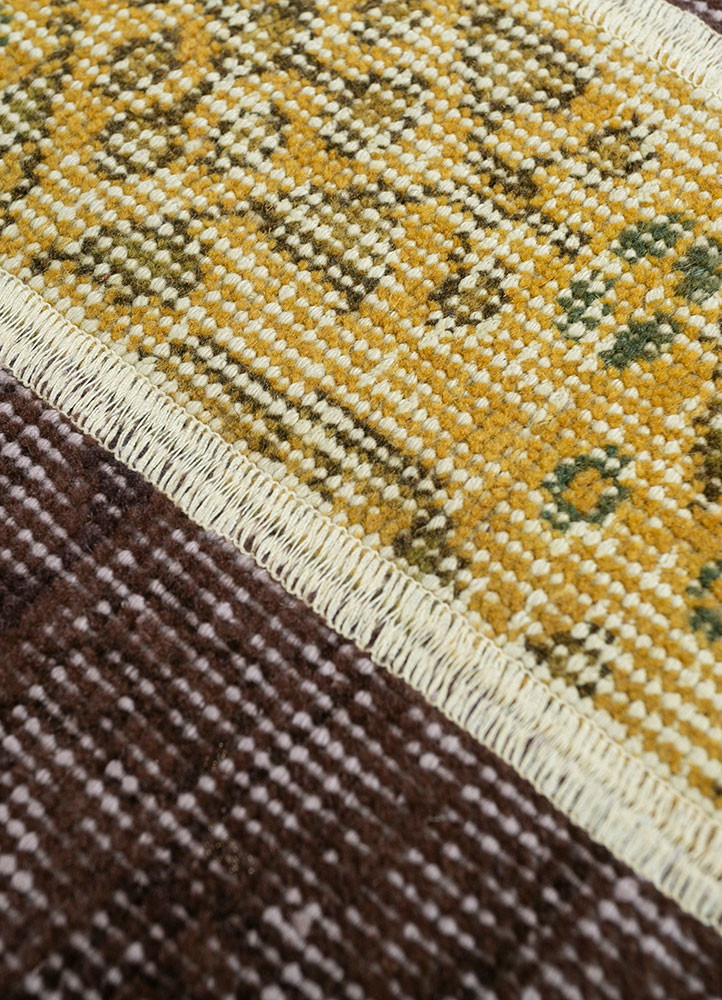 provenance beige and brown wool hand knotted Rug - CloseUp