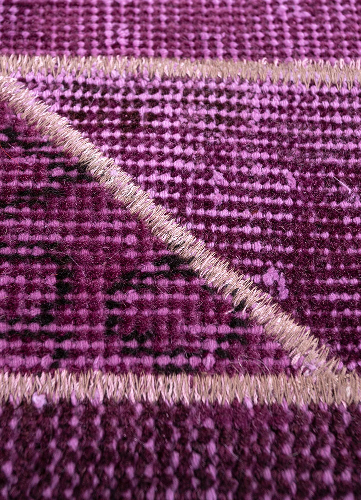 provenance pink and purple wool hand knotted Rug - CloseUp