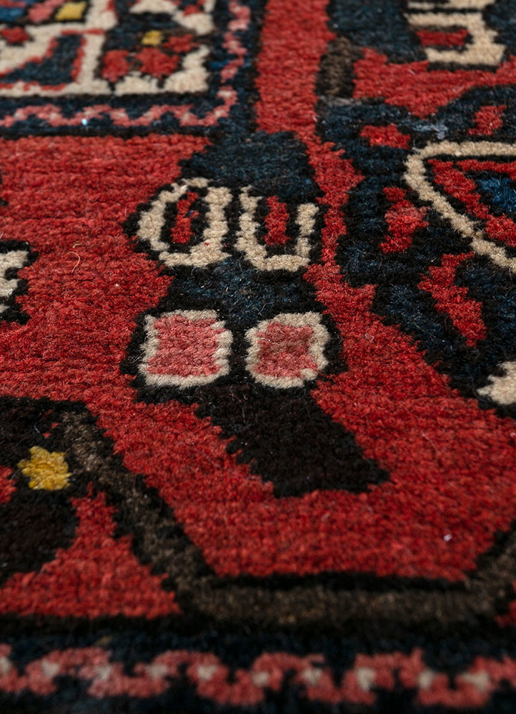 aalam red and orange wool hand knotted Rug - CloseUp