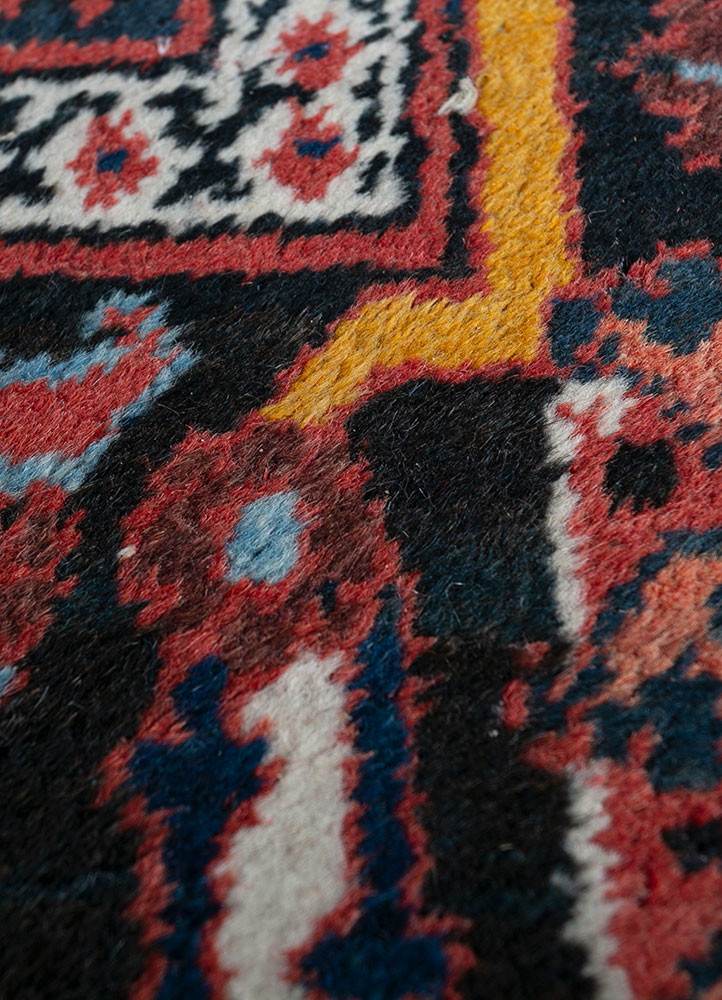 aalam red and orange wool hand knotted Rug - CloseUp