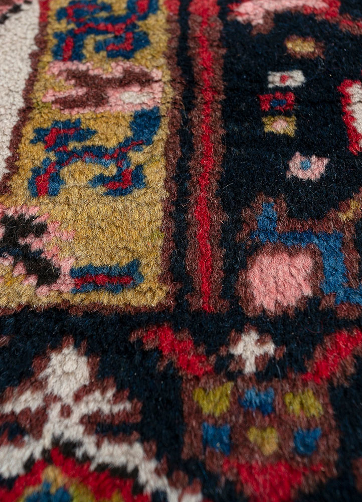 aalam red and orange wool hand knotted Rug - CloseUp aalam red and orange wool hand knotted Rug - CloseUp
