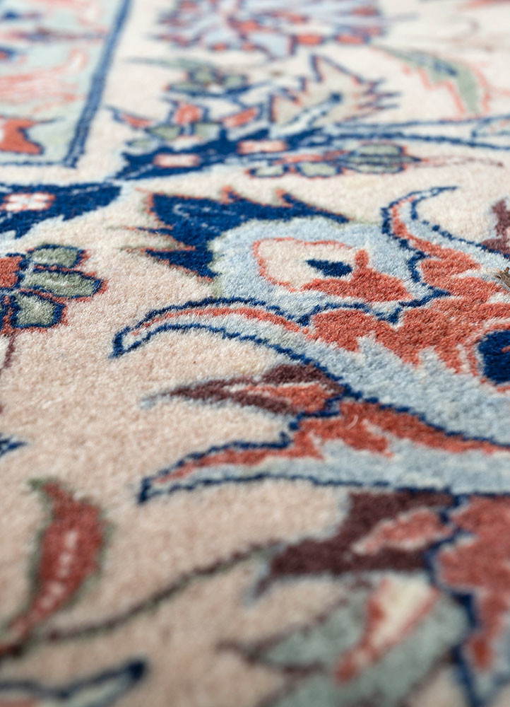 aalam red and orange wool hand knotted Rug - CloseUp