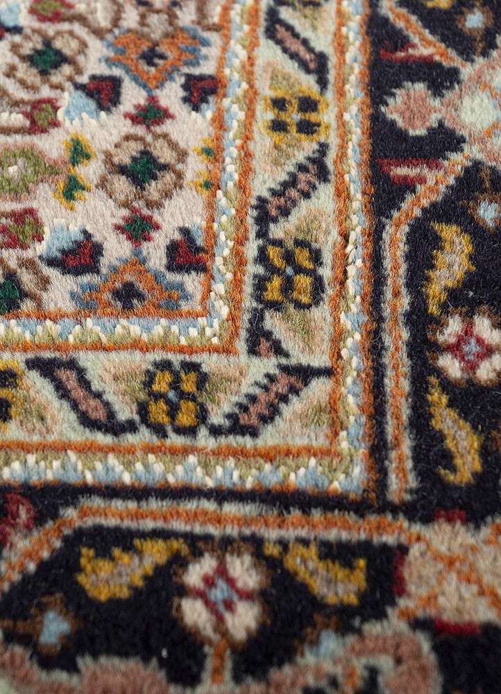 aalam blue wool hand knotted Rug - CloseUp aalam blue wool hand knotted Rug - CloseUp