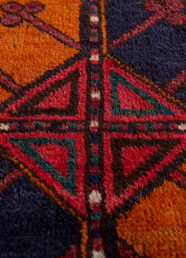 kiaan red and orange wool hand knotted Rug - CloseUp