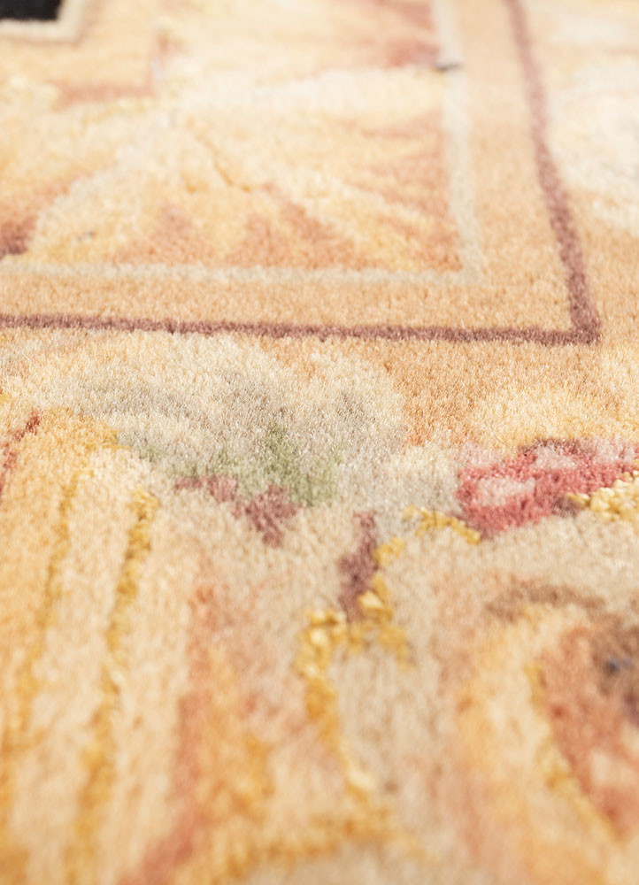 aalam grey and black wool and silk hand knotted Rug - CloseUp