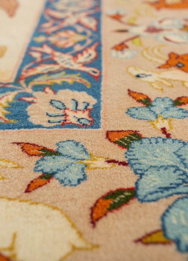 aalam ivory wool hand knotted Rug - CloseUp aalam ivory wool hand knotted Rug - CloseUp
