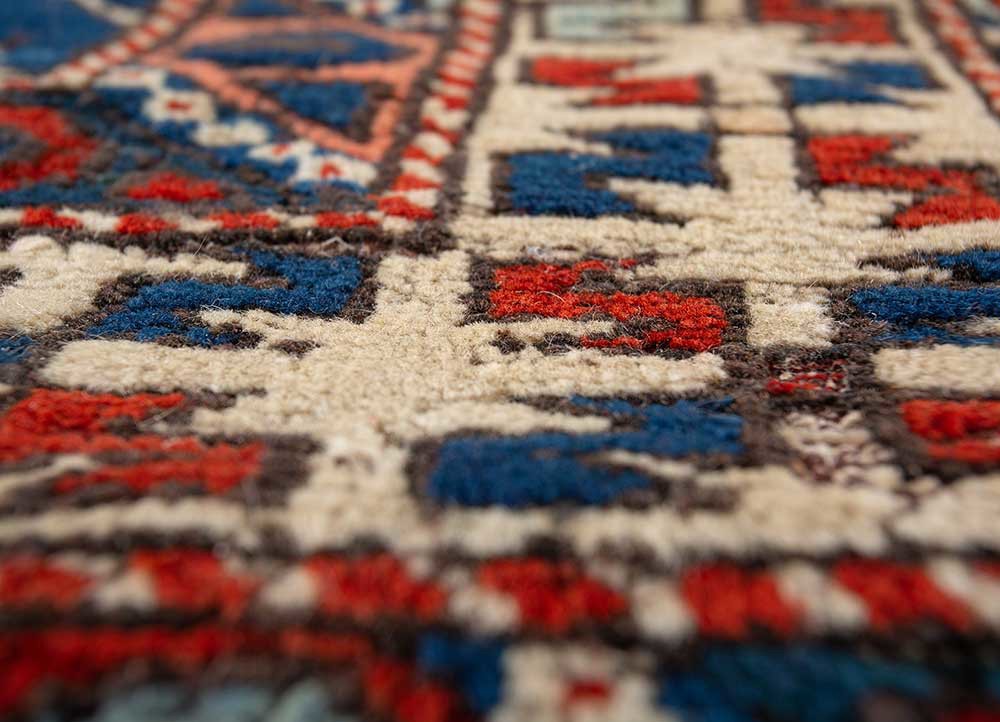 kiaan blue wool hand knotted Rug - CloseUp