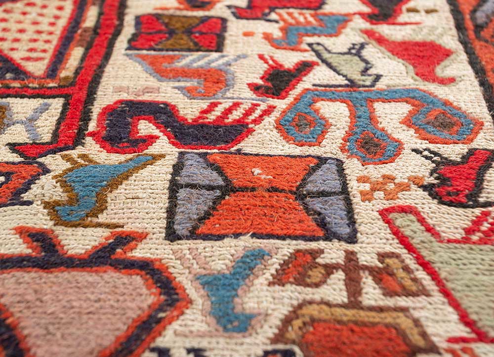 kiaan red and orange wool and silk hand knotted Rug - CloseUp