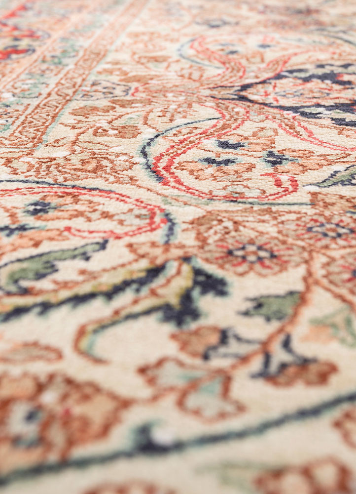 gulmarg pink and purple silk hand knotted Rug - CloseUp gulmarg pink and purple silk hand knotted Rug - CloseUp