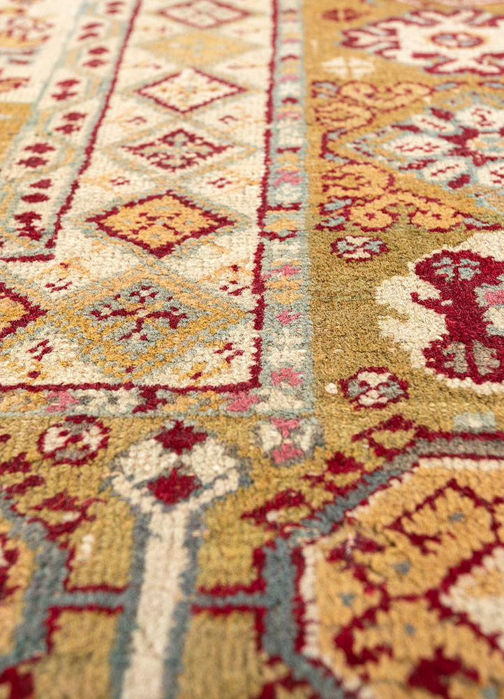 aalam red and orange wool hand knotted Rug - CloseUp