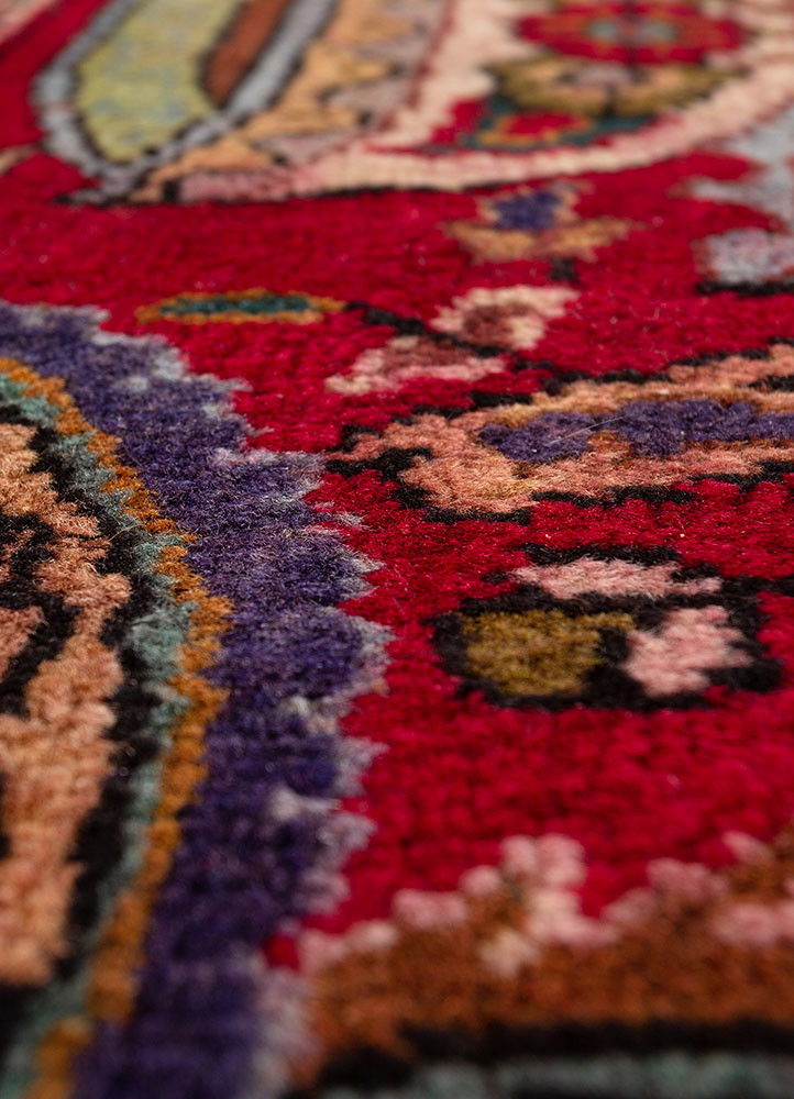 aalam red and orange wool hand knotted Rug - CloseUp aalam red and orange wool hand knotted Rug - CloseUp