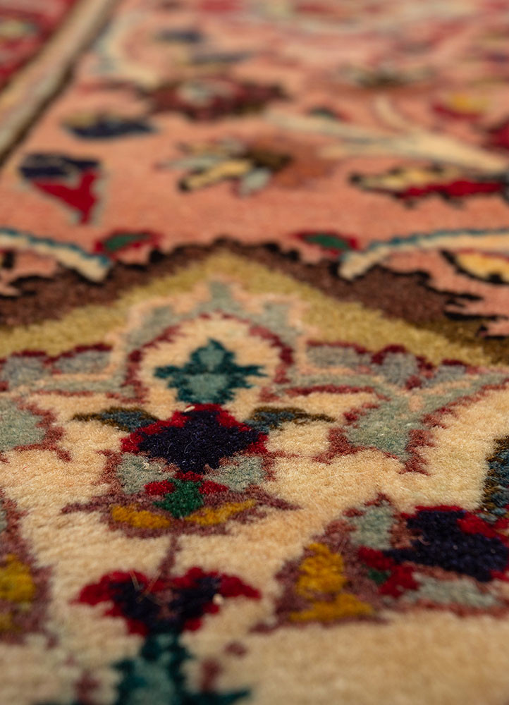 aalam green wool hand knotted Rug - CloseUp aalam green wool hand knotted Rug - CloseUp