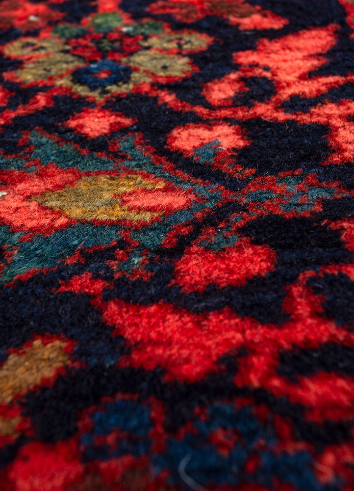 aalam red and orange wool hand knotted Rug - CloseUp