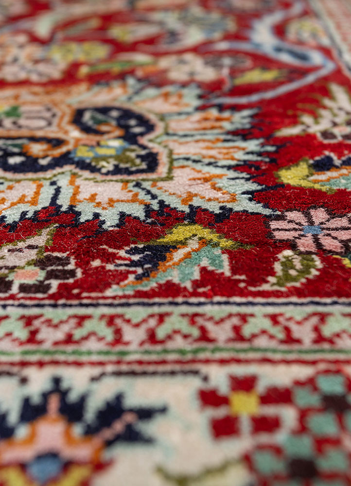 gulmarg blue silk hand knotted Rug - CloseUp