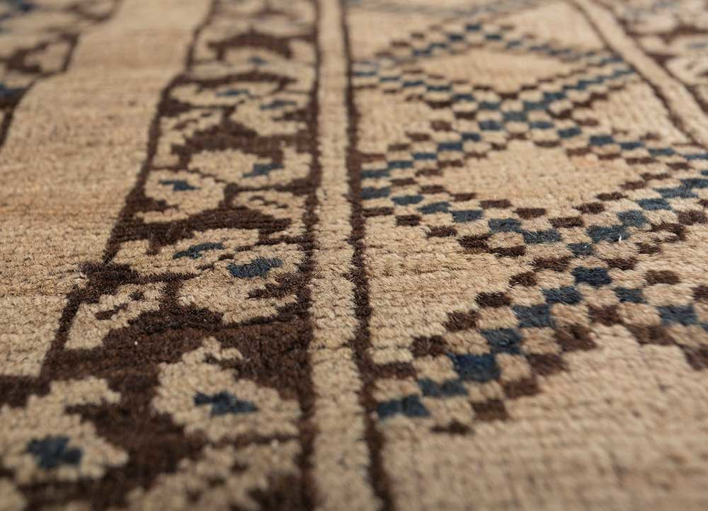 kiaan beige and brown wool hand knotted Rug - CloseUp