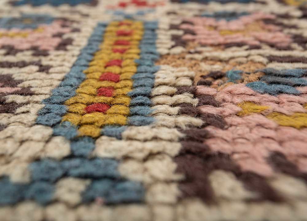 kiaan red and orange wool hand knotted Rug - CloseUp