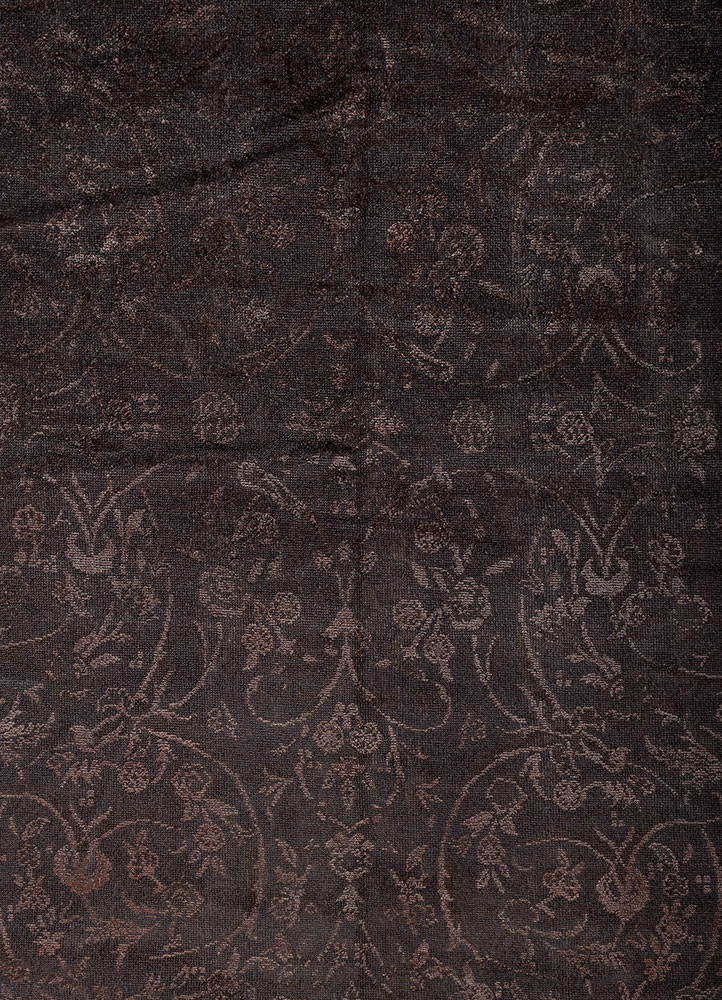 aurora red and orange wool and silk hand knotted Rug - CloseUp