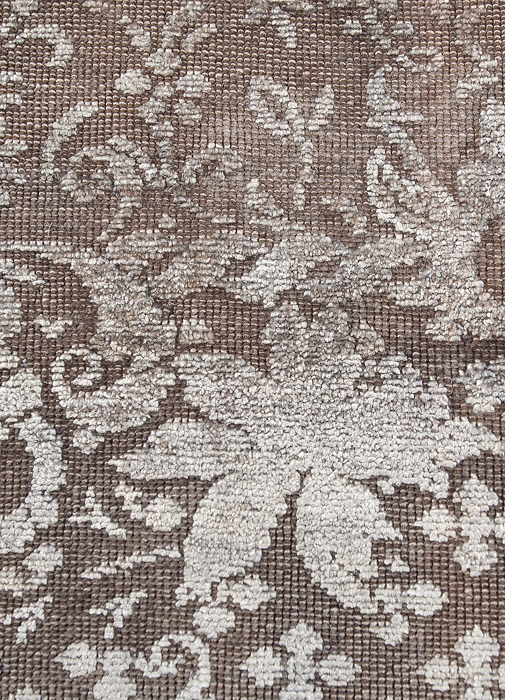 azalea grey and black wool and silk hand knotted Rug - CloseUp