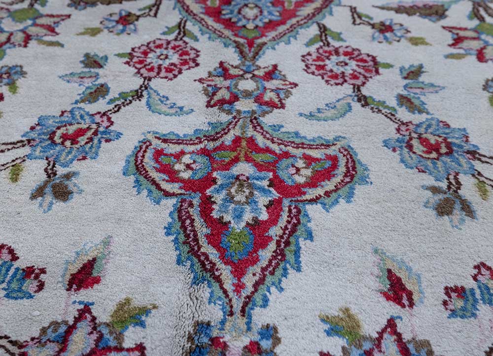 aalam pink and purple wool hand knotted Rug - CloseUp aalam pink and purple wool hand knotted Rug - CloseUp