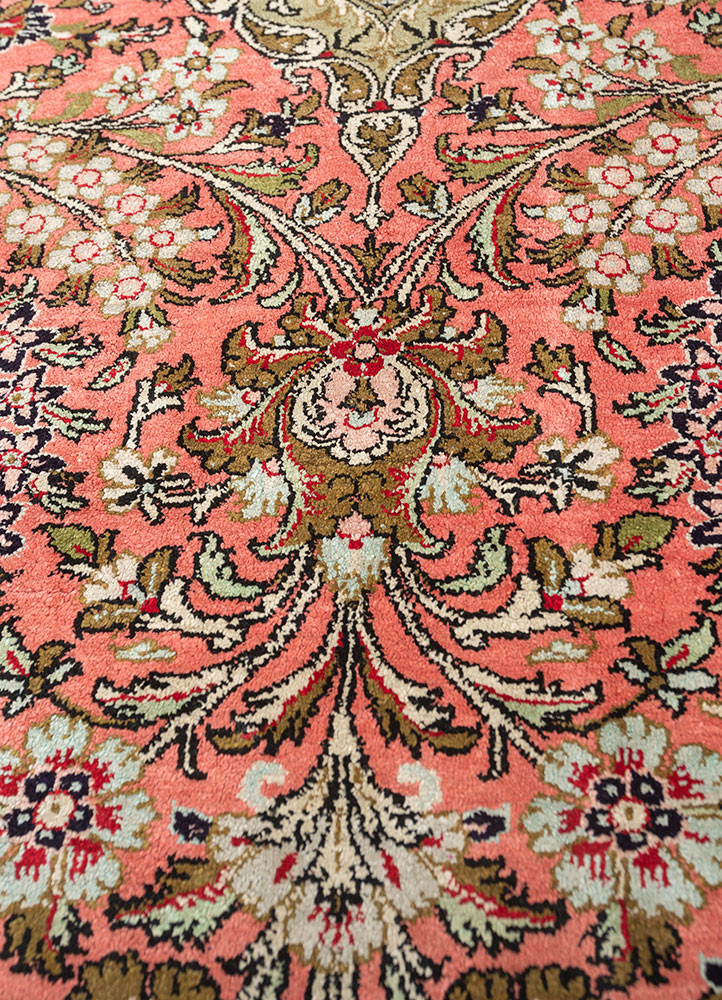 gulmarg pink and purple silk hand knotted Rug - CloseUp gulmarg pink and purple silk hand knotted Rug - CloseUp