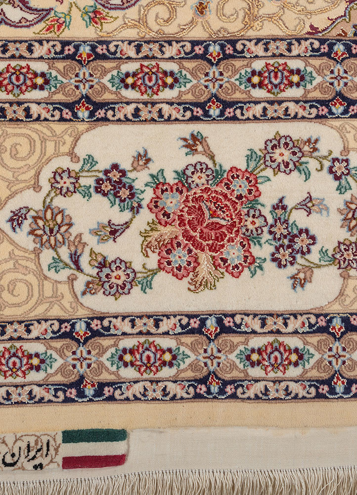aalam red and orange wool and silk hand knotted Rug - CloseUp