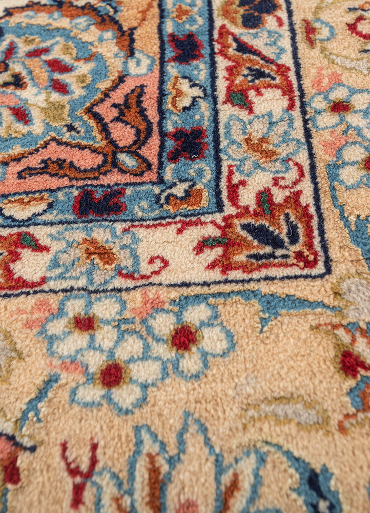 aalam red and orange wool hand knotted Rug - CloseUp