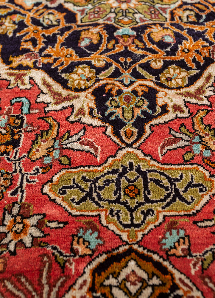 gulmarg red and orange silk hand knotted Rug - CloseUp gulmarg red and orange silk hand knotted Rug - CloseUp