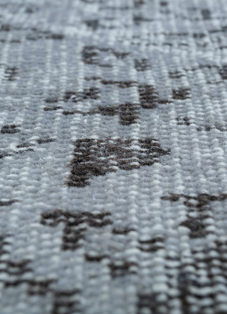 vintage grey and black wool hand knotted Rug - CloseUp