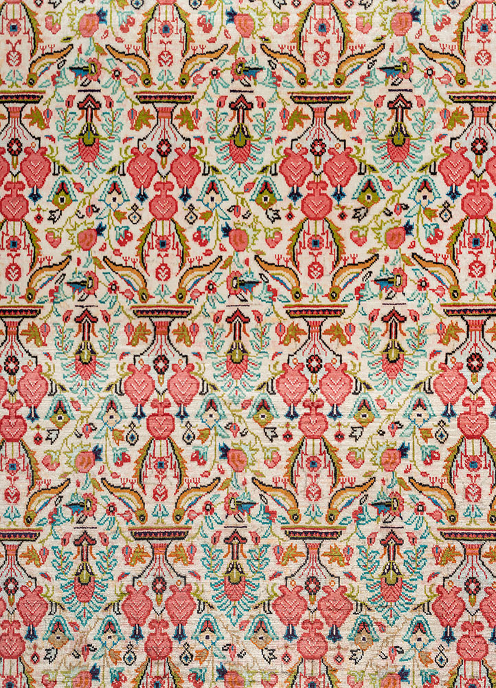 gulmarg pink and purple silk hand knotted Rug - CloseUp gulmarg pink and purple silk hand knotted Rug - CloseUp