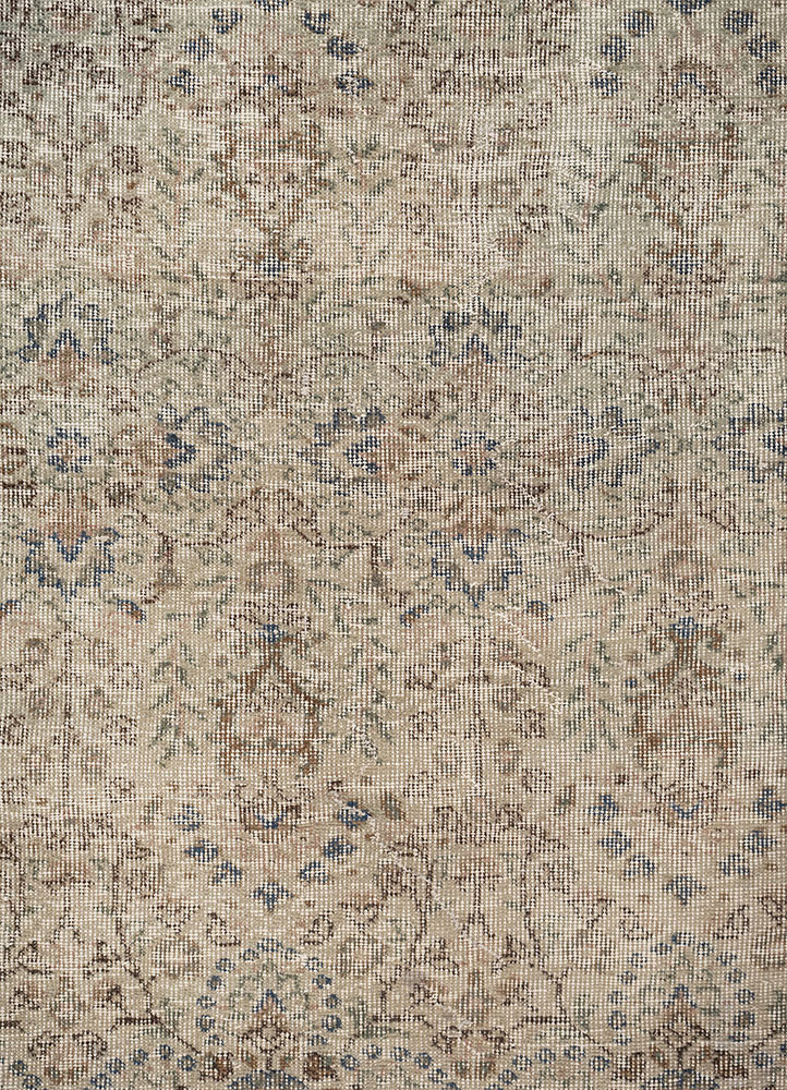 vintage blue wool hand knotted Rug - CloseUp vintage blue wool hand knotted Rug - CloseUp