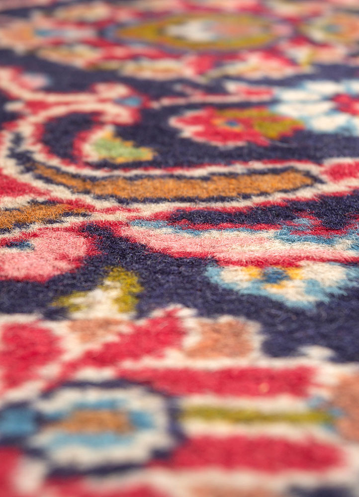 aalam red and orange wool hand knotted Rug - CloseUp