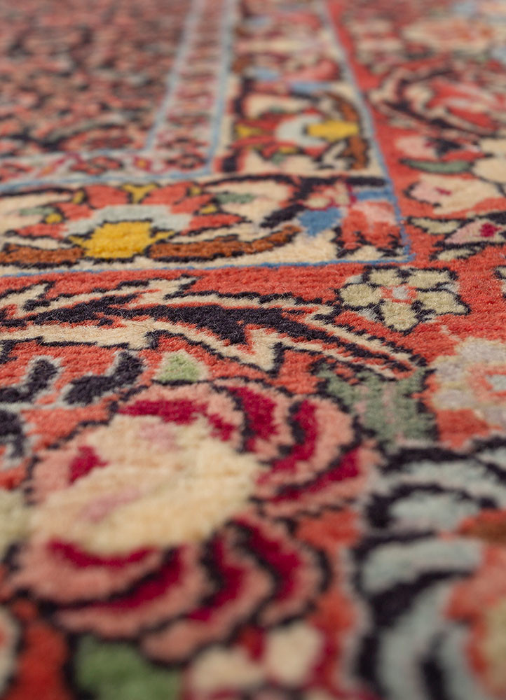 aalam ivory wool hand knotted Rug - CloseUp aalam ivory wool hand knotted Rug - CloseUp