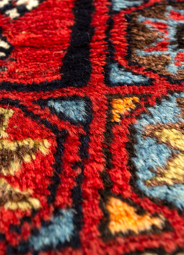 kiaan blue wool hand knotted Rug - CloseUp kiaan blue wool hand knotted Rug - CloseUp
