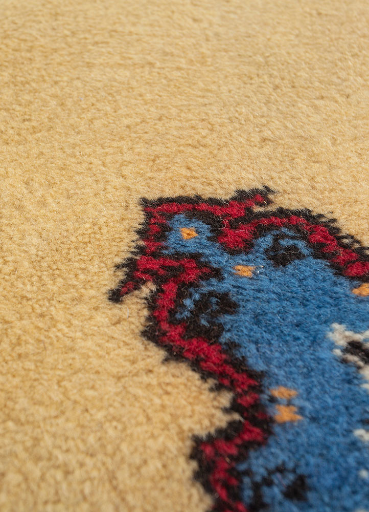 aalam gold wool hand knotted Rug - CloseUp aalam gold wool hand knotted Rug - CloseUp