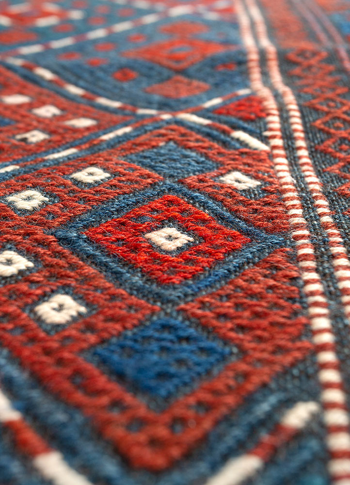 aalam blue wool hand knotted Rug - CloseUp aalam blue wool hand knotted Rug - CloseUp